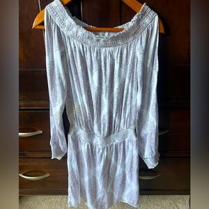 White House Black Market Off Shoulder Dress XS Cold Shoulder Smocked Boho